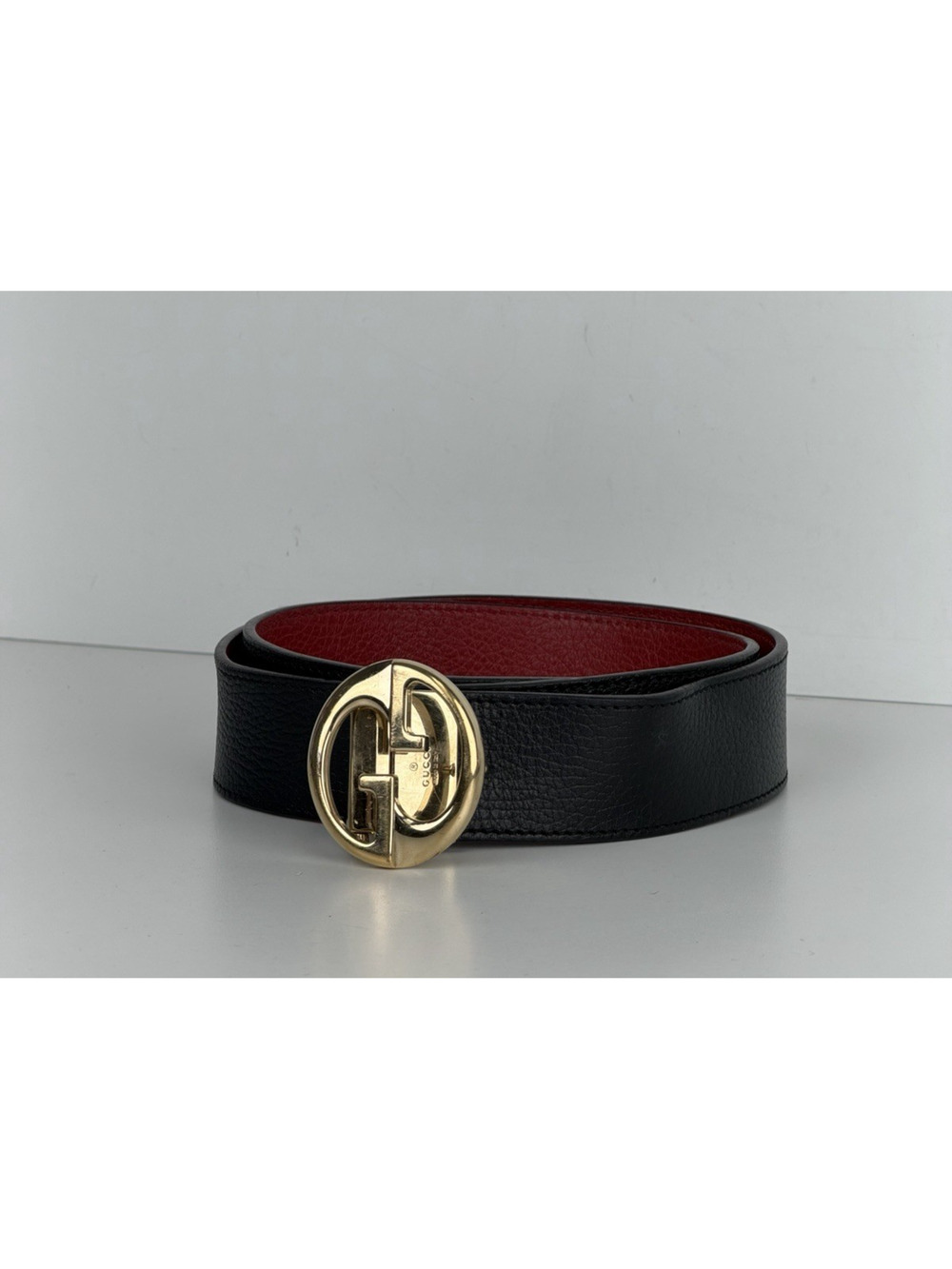 Gucci Reversible Leather Belt Textured Black Gold-Tone GG buckle 85/34 K1